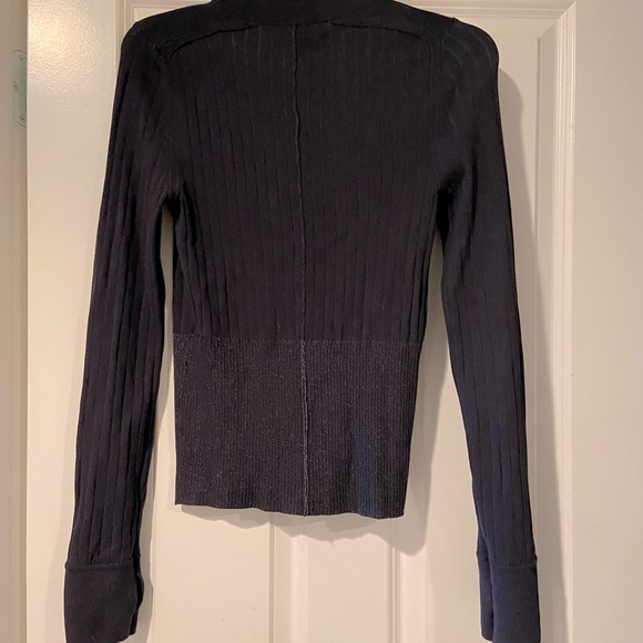 Rag & bone size small form fitting speckled black cable sweater - Picture 2 of 2